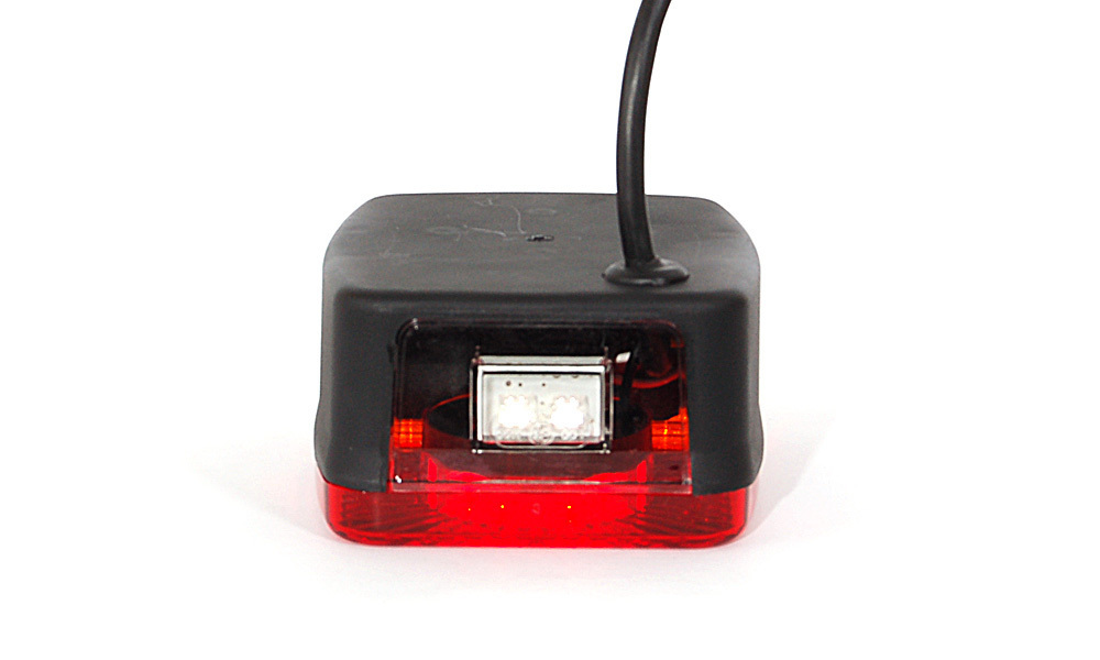 feux de remorque étanches à LED multifonctions avec éclaireur de
